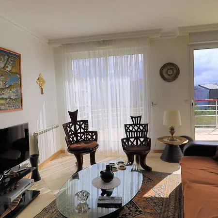 Royan, 3 Pieces, 3 Personnes - Fr-1-738-6 Apartment