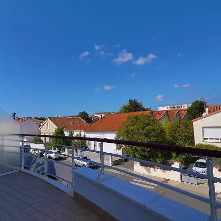 Apartment Royan, 3 Pieces, 3 Personnes - Fr-1-738-6 Royan